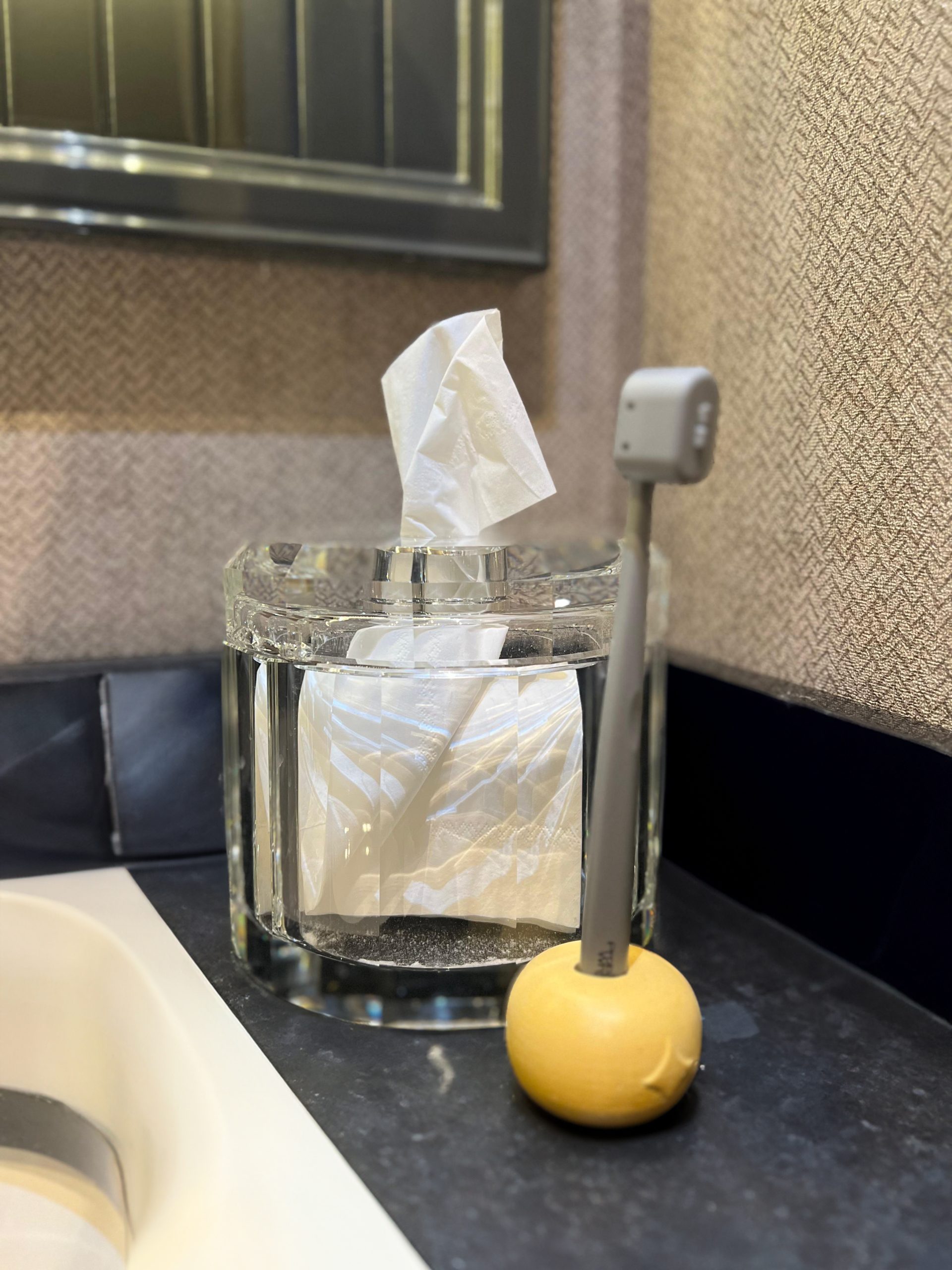 Himalaya Tuzlu/Spiral Uçlu Diş Fırçası photo review