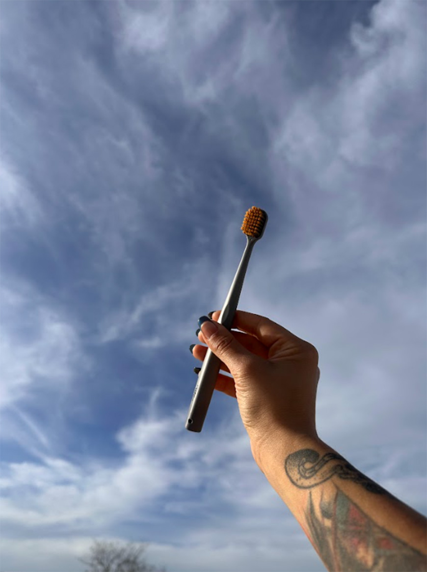 Himalaya Tuzlu/Spiral Uçlu Diş Fırçası photo review